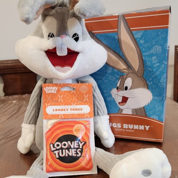 Scentsy Buddy Loony Tunes Bugs Bunny NEW in box with new Loony Tunes Scent Pack - Picture 1 of 2